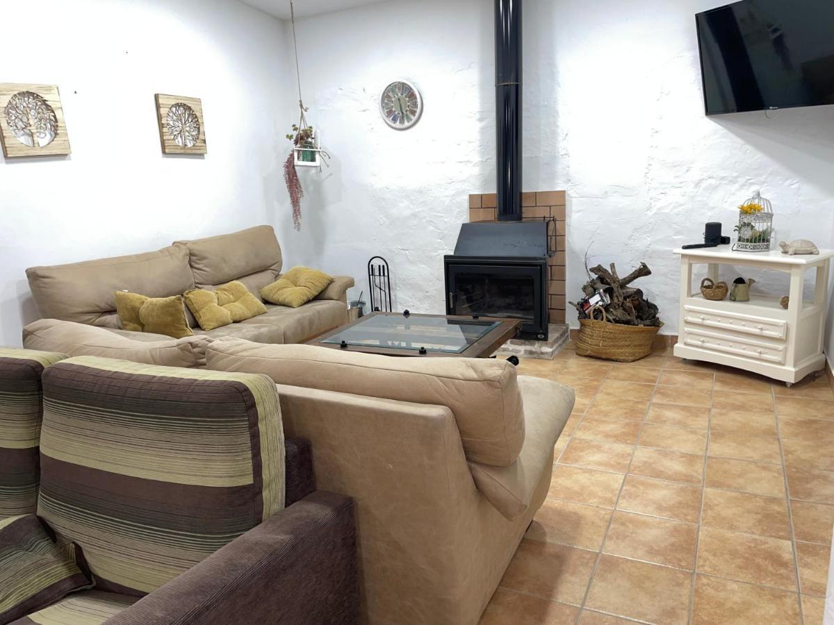 La Casa Del Olivo Villa Écija Exteriör bild